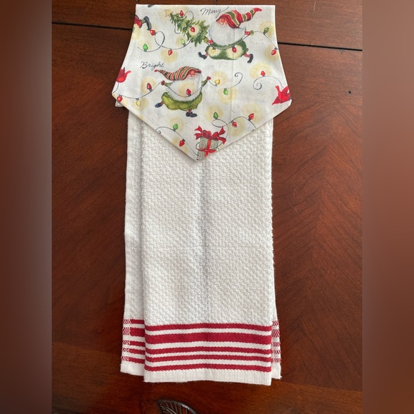 Christmas Gnome kitchen towel
Hand made - Picture 4 of 5